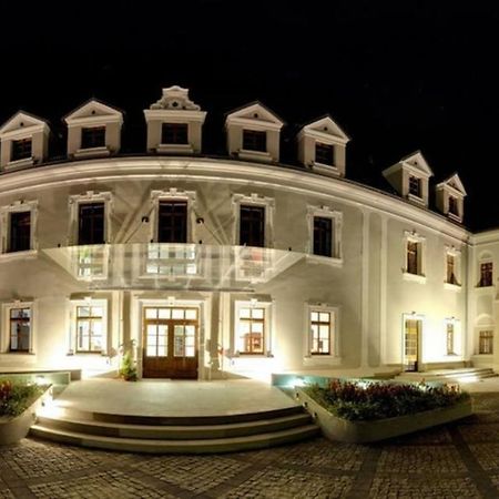 Hotel Zamek 루블리니에크 외부 사진